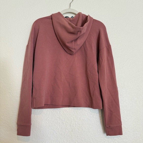 Vuori Bayview Hoodie Pullover Top Women's Sz Xs Rosewood Thermal Knit - Picture 11 of 14